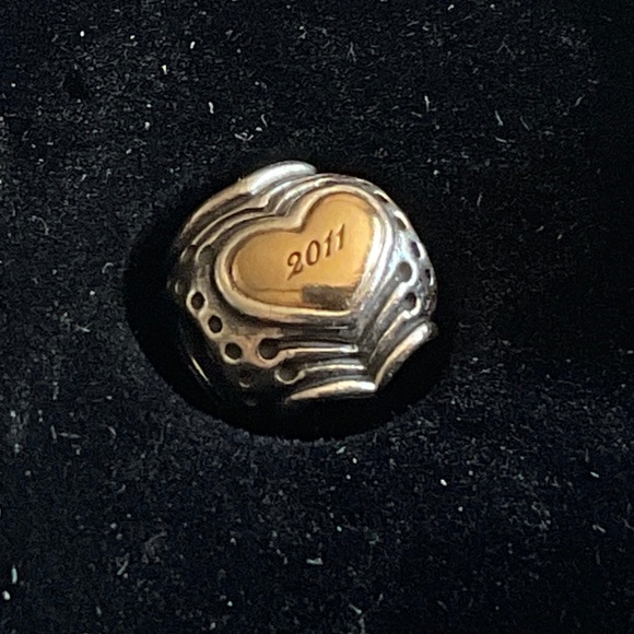 Pandora Silver and Gold Heart Charm - Picture 6 of 7
